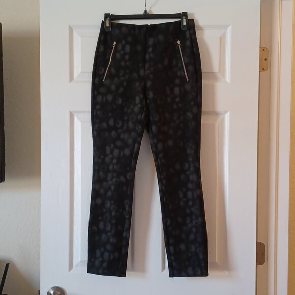 EUC Rag & Bone "Simone" Black Leopard Print Zip Pocket High Rise Pants Size 4 - Picture 3 of 6